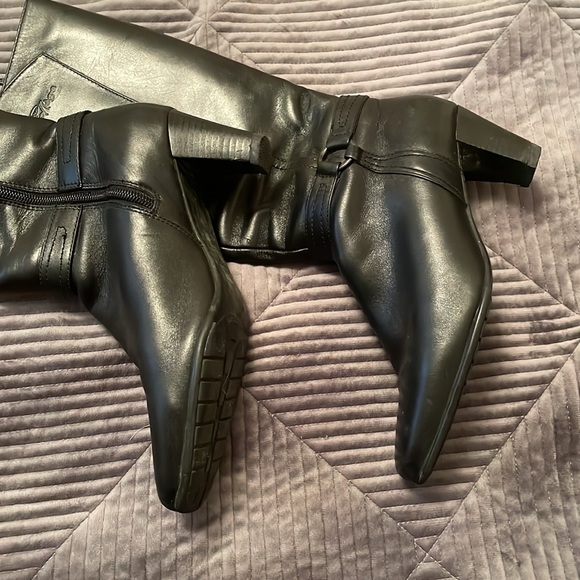 Aqua Collège Lined Leather Boot - Picture 3 of 13